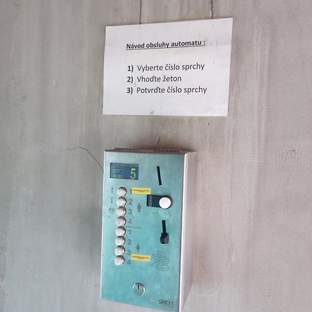 Ubytování v dřevěném mobilheimu Štít Chlumec nad Cidlinou Exterior foto