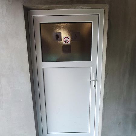 Ubytování v dřevěném mobilheimu Štít Chlumec nad Cidlinou Exterior foto